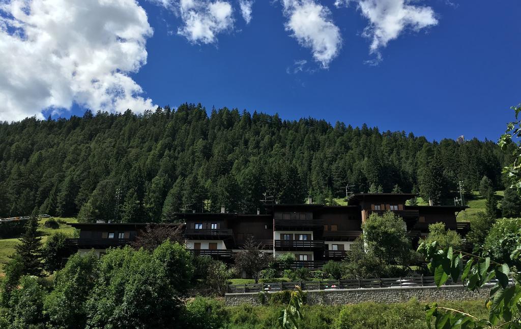 Apartamento Ciasa Sot Croze Pozza di Fassa Exterior foto